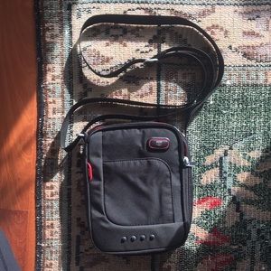 RARE Vintage 90s TUMI Tech Crossbody
